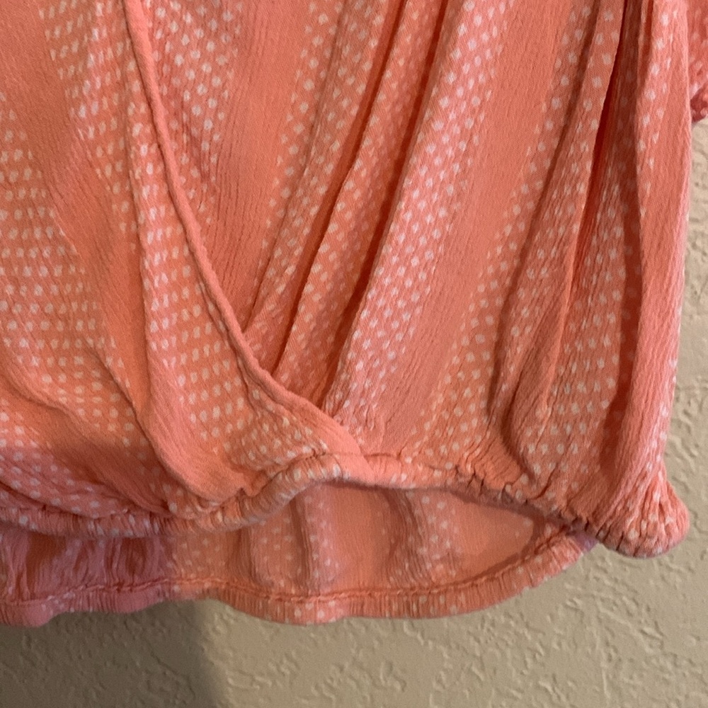 Maeve Pink Surplice Top (L) - Picture 4 of 6